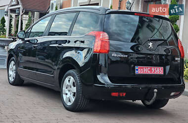 Микровэн Peugeot 5008 2012 в 