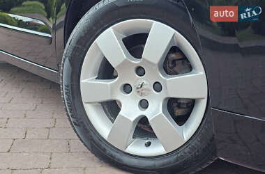 Микровэн Peugeot 5008 2012 в 