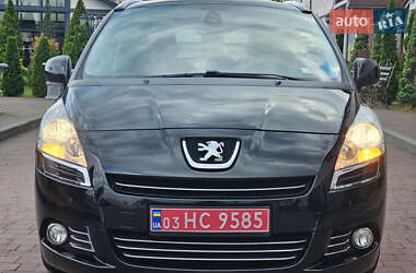 Микровэн Peugeot 5008 2012 в 