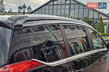 Микровэн Peugeot 5008 2012 в 