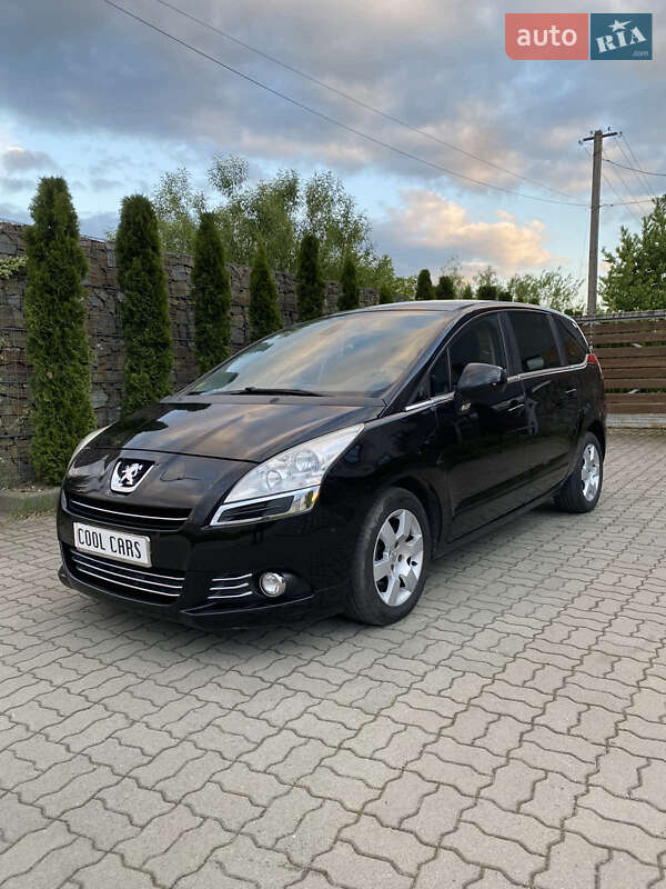 Микровэн Peugeot 5008 2013 в Стрые