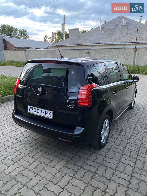 Микровэн Peugeot 5008 2013 в Стрые