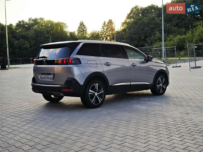 Позашляховик / Кросовер Peugeot 5008 2021 в Дубні