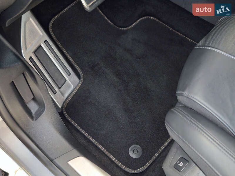 Позашляховик / Кросовер Peugeot 5008 2021 в Дубні