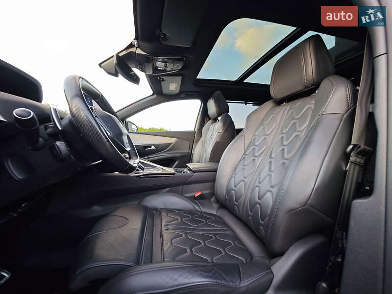 Позашляховик / Кросовер Peugeot 5008 2021 в Дубні