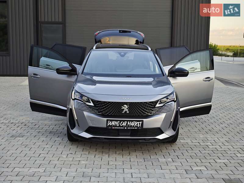 Позашляховик / Кросовер Peugeot 5008 2021 в Дубні