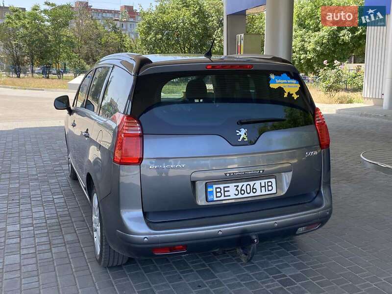 Микровэн Peugeot 5008 2011 в Николаеве