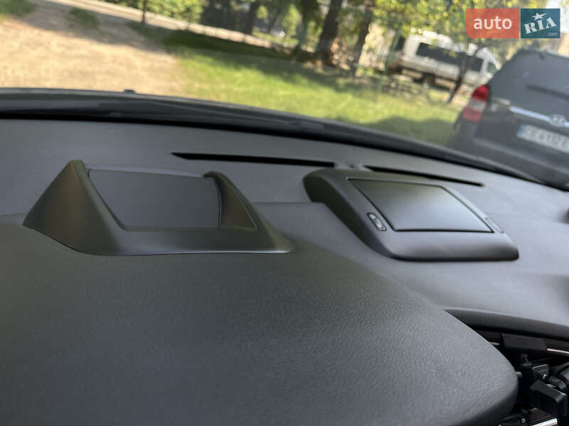 Мікровен Peugeot 5008 2010 в Чернівцях