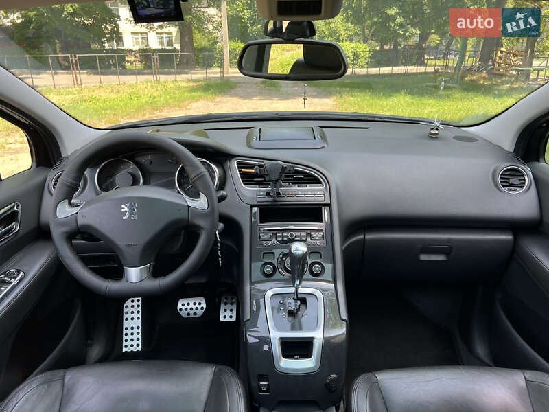 Мікровен Peugeot 5008 2010 в Чернівцях