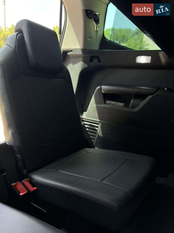 Мікровен Peugeot 5008 2010 в Чернівцях