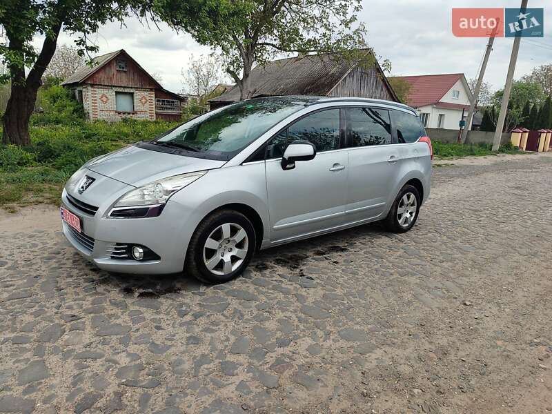 Мікровен Peugeot 5008 2010 в Ковелі
