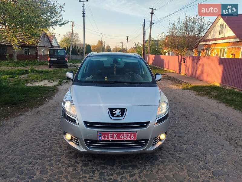 Мікровен Peugeot 5008 2010 в Ковелі