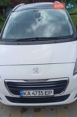 Микровэн Peugeot 5008 2015 в Киеве