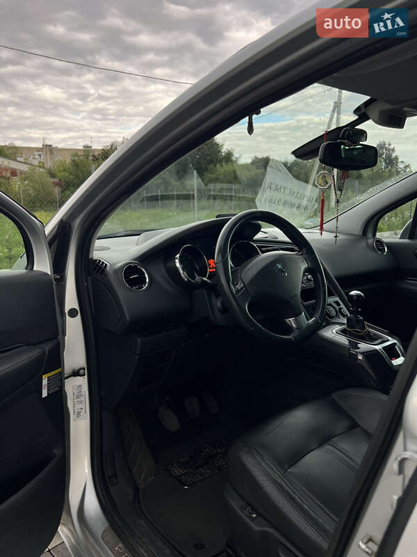 Микровэн Peugeot 5008 2009 в Львове