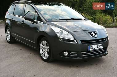 Мікровен Peugeot 5008 2012 в Нововолинську
