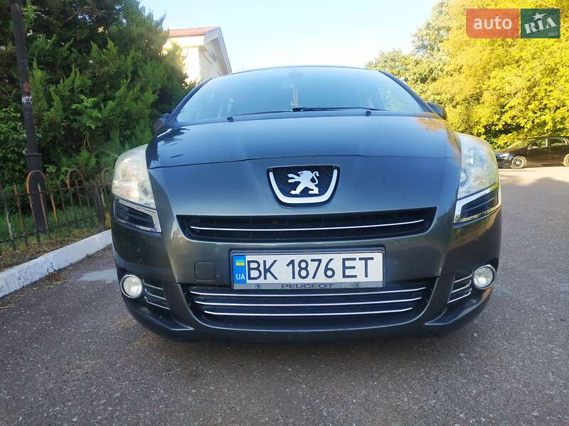 Микровэн Peugeot 5008 2012 в Радивилове