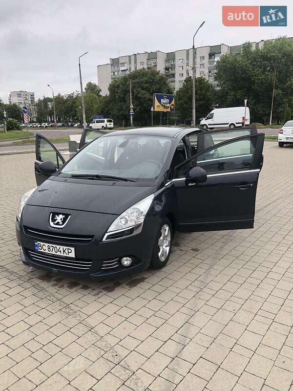 Мікровен Peugeot 5008 2010 в Дрогобичі