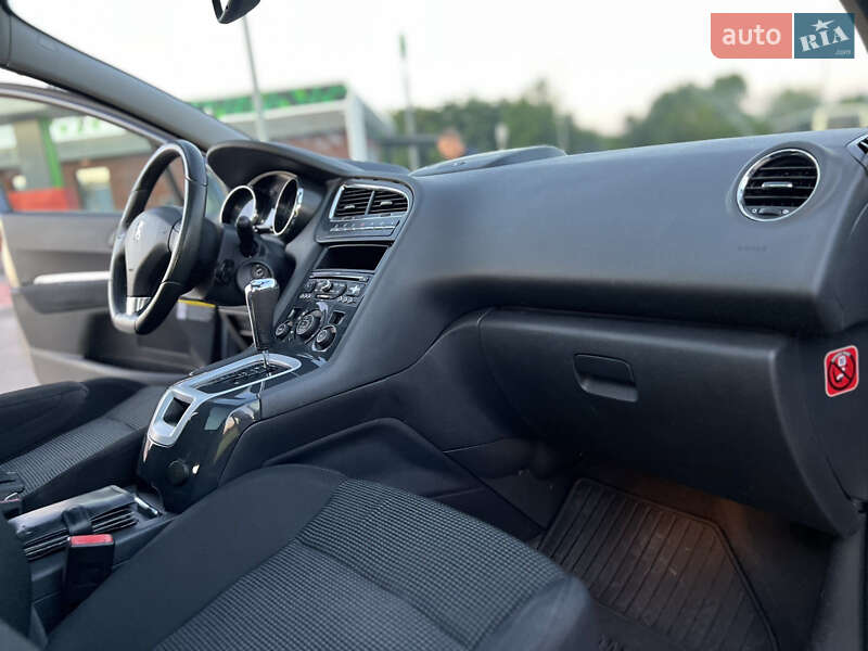 Мікровен Peugeot 5008 2011 в Луцьку