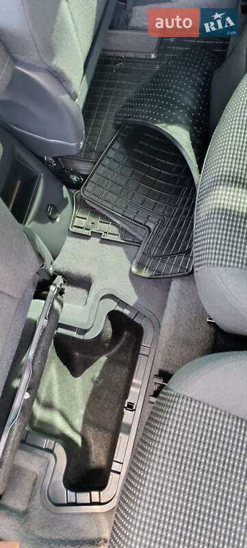 Мікровен Peugeot 5008 2014 в Рівному фото 13 Мікровен Peugeot 5008 2014 в Рівному