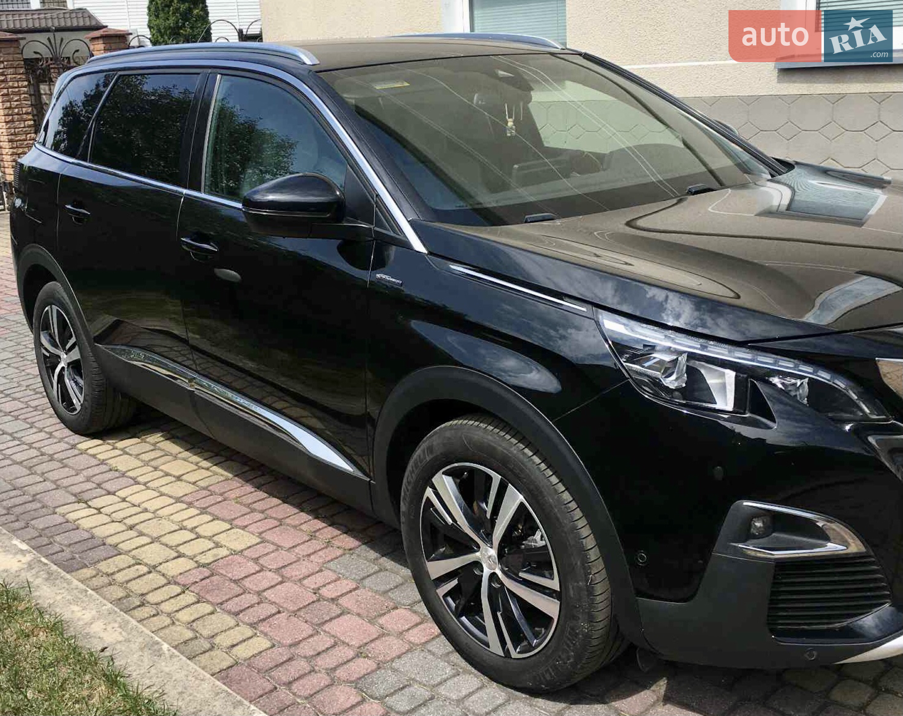 2018 Peugeot 5008 - фото 1
