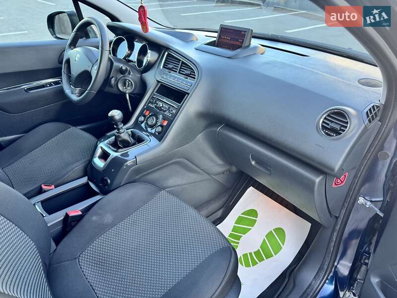 Микровэн Peugeot 5008 2010 в Харькове фото 36 Микровэн Peugeot 5008 2010 в Харькове