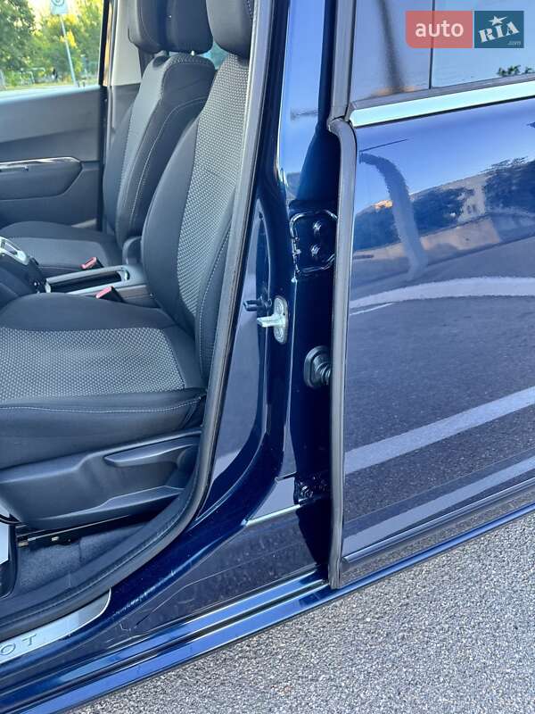 Микровэн Peugeot 5008 2010 в Харькове фото 46 Микровэн Peugeot 5008 2010 в Харькове