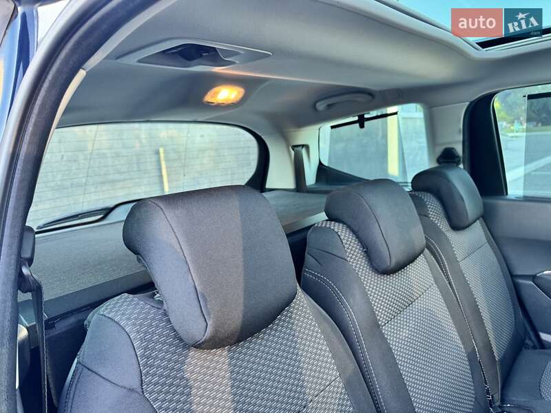 Микровэн Peugeot 5008 2010 в Харькове фото 75 Микровэн Peugeot 5008 2010 в Харькове