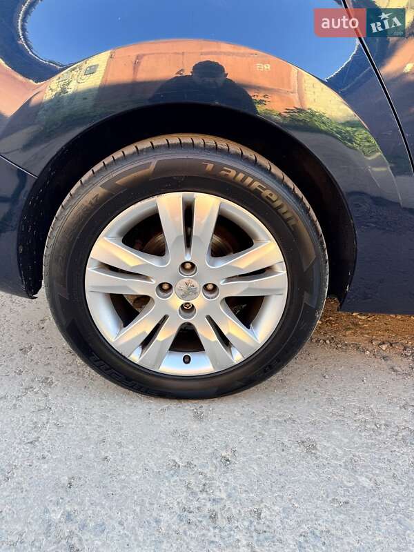 Микровэн Peugeot 5008 2010 в Харькове фото 87 Микровэн Peugeot 5008 2010 в Харькове