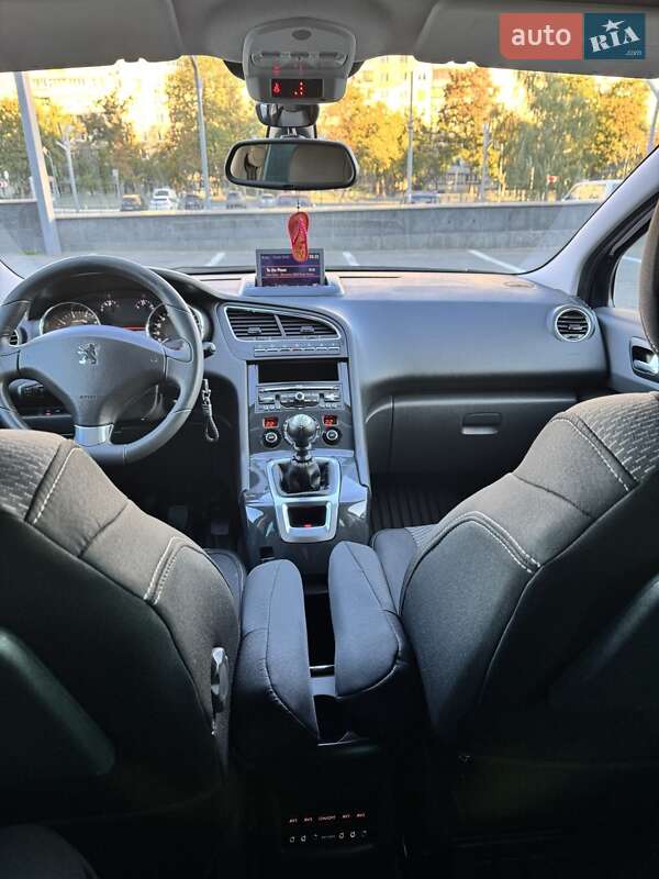 Микровэн Peugeot 5008 2010 в Харькове фото 93 Микровэн Peugeot 5008 2010 в Харькове