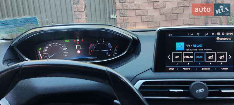 Внедорожник / Кроссовер Peugeot 5008 2017 в Ровно фото 24 Внедорожник / Кроссовер Peugeot 5008 2017 в Ровно