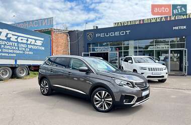 Позашляховик / Кросовер Peugeot 5008 2019 в Чернігові