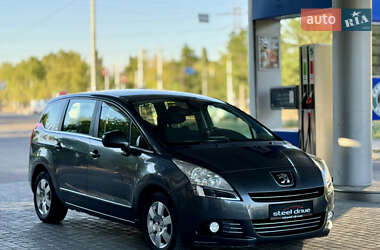 Мікровен Peugeot 5008 2011 в Миколаєві