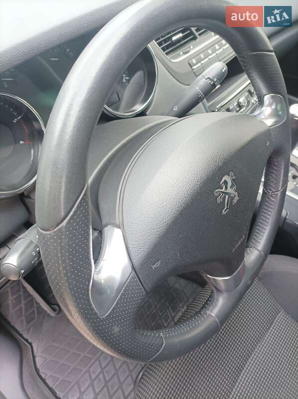 Мікровен Peugeot 5008 2015 в Бродах фото 32 Мікровен Peugeot 5008 2015 в Бродах