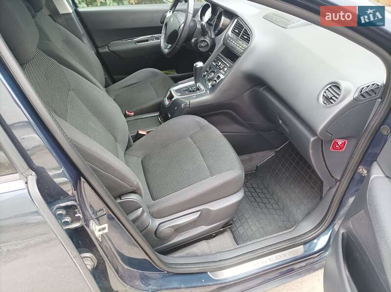 Мікровен Peugeot 5008 2015 в Бродах фото 46 Мікровен Peugeot 5008 2015 в Бродах