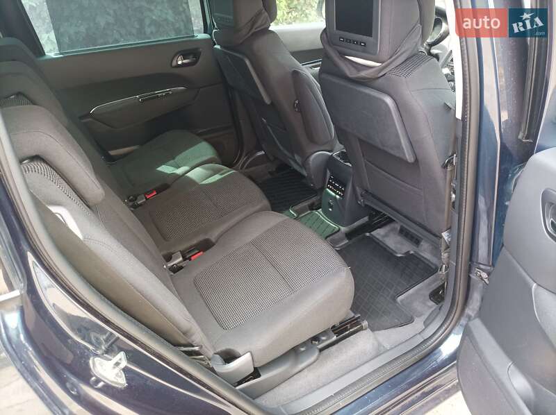 Мікровен Peugeot 5008 2015 в Бродах фото 78 Мікровен Peugeot 5008 2015 в Бродах