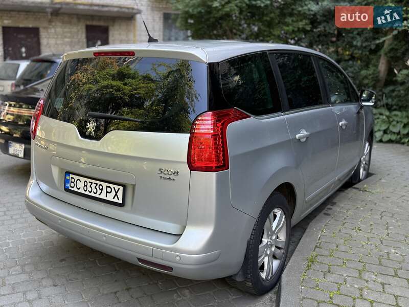 Мікровен Peugeot 5008 2010 в Львові
