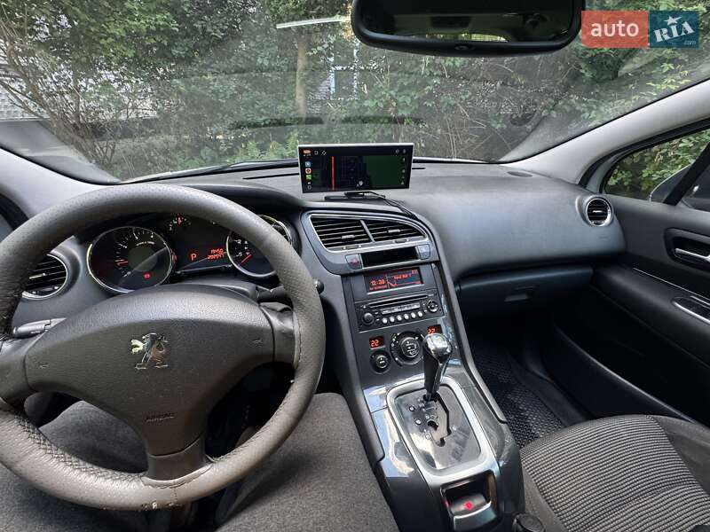 Мікровен Peugeot 5008 2010 в Львові