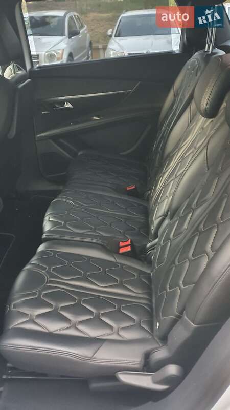 Позашляховик / Кросовер Peugeot 5008 2018 в Українці