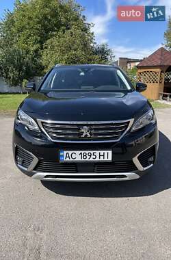 Позашляховик / Кросовер Peugeot 5008 2018 в Луцьку