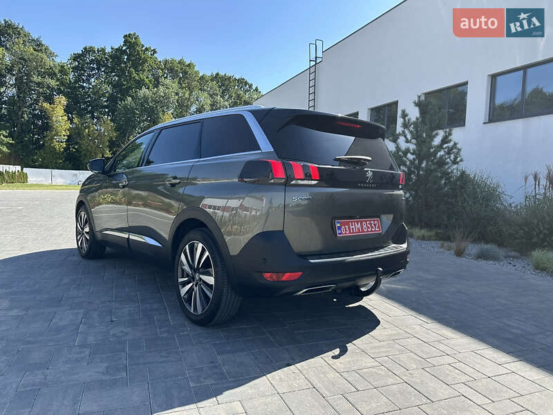 Позашляховик / Кросовер Peugeot 5008 2018 в Луцьку