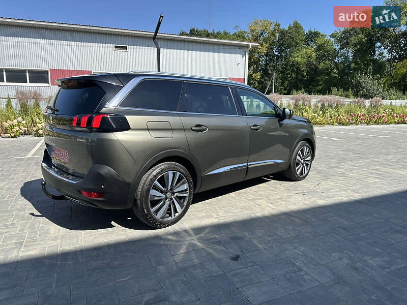 Позашляховик / Кросовер Peugeot 5008 2018 в Луцьку