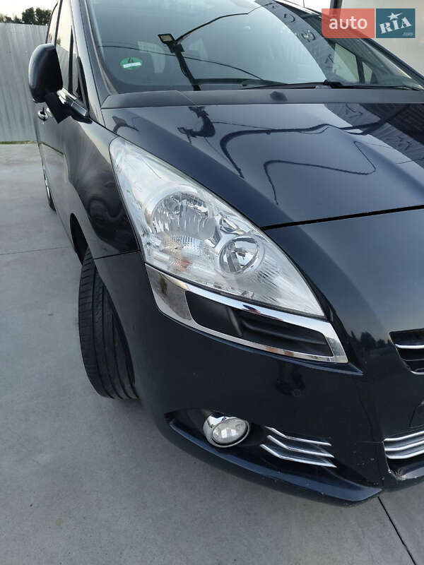 Микровэн Peugeot 5008 2011 в Ровно фото 9 Микровэн Peugeot 5008 2011 в Ровно