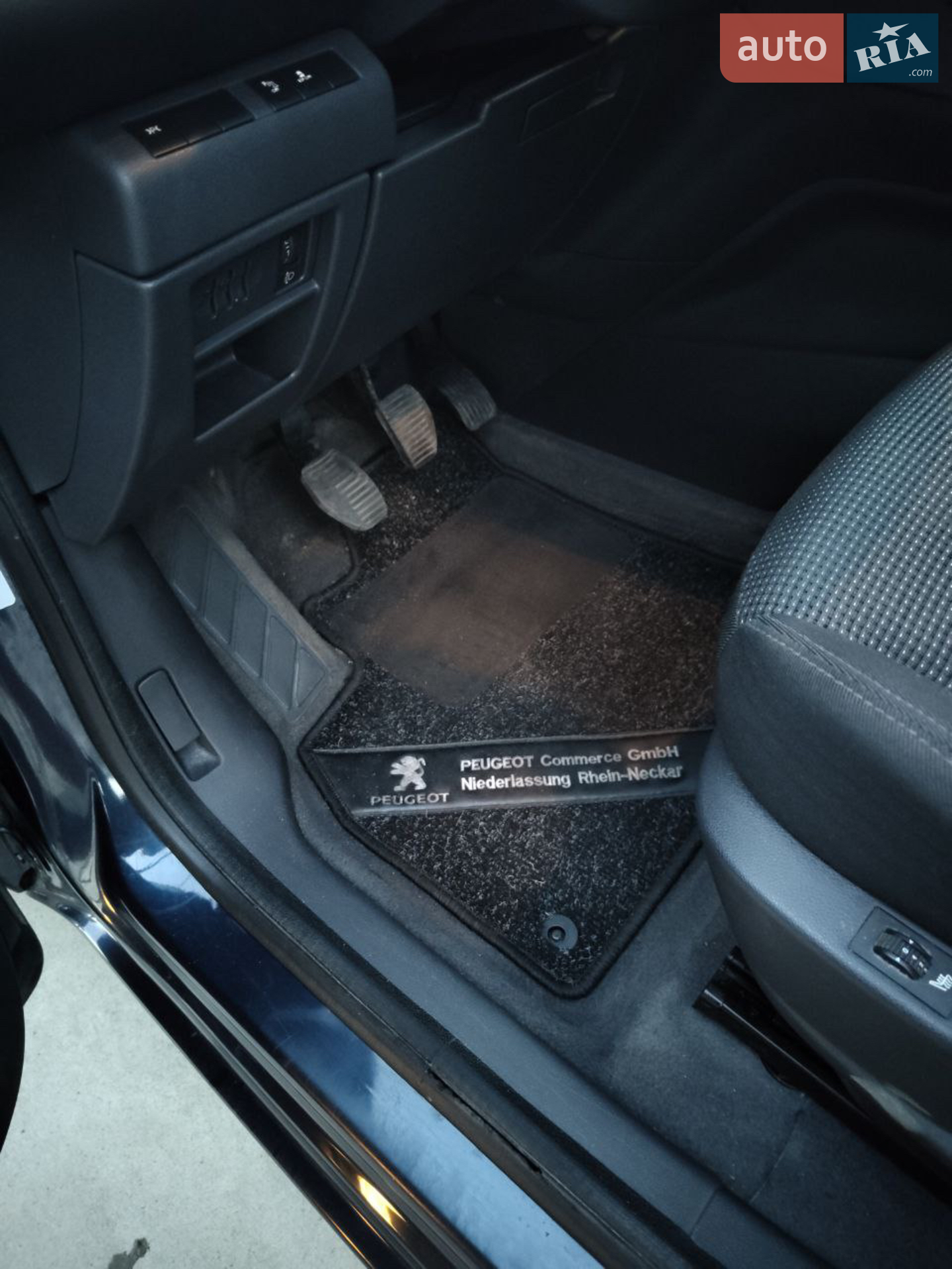 2011 Peugeot 5008 - мініатюра 17