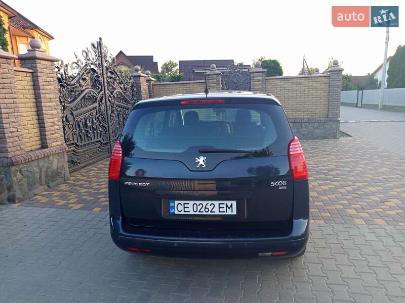 Мікровен Peugeot 5008 2012 в Чернівцях
