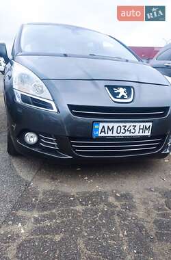 Микровэн Peugeot 5008 2009 в Киеве