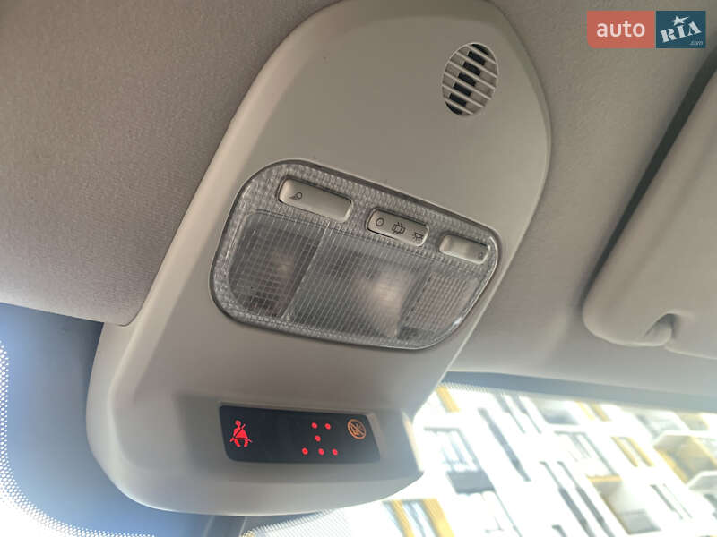 Мікровен Peugeot 5008 2014 в Луцьку