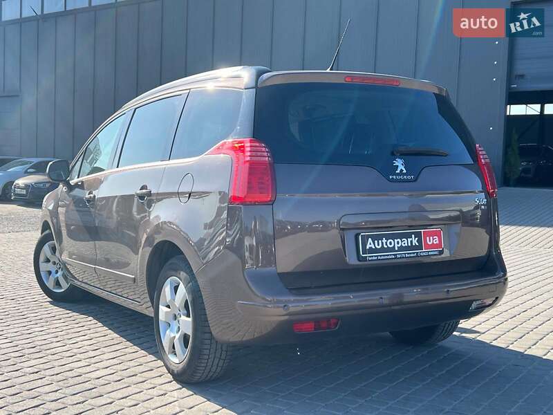 Микровэн Peugeot 5008 2014 в Львове
