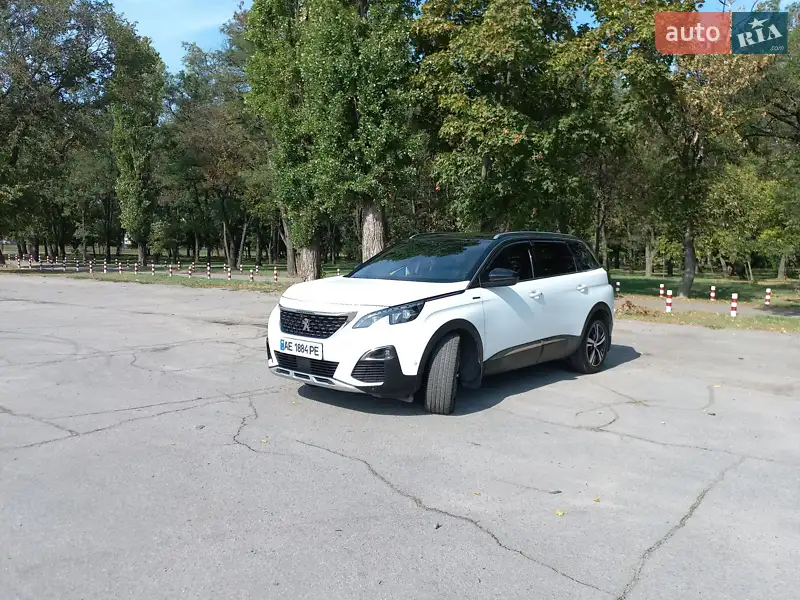 Peugeot 5008 2019