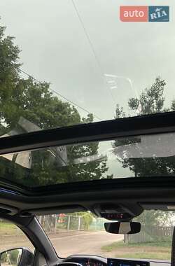 Внедорожник / Кроссовер Peugeot 5008 2022 в 