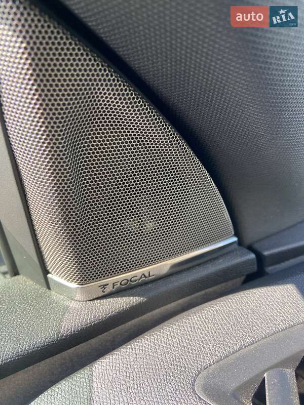 Внедорожник / Кроссовер Peugeot 5008 2022 в Житомире